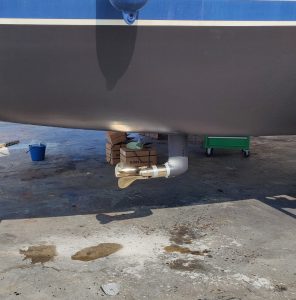 Boatwork. Upgrade of propellers on our boat. The new Foldable Gori propellers